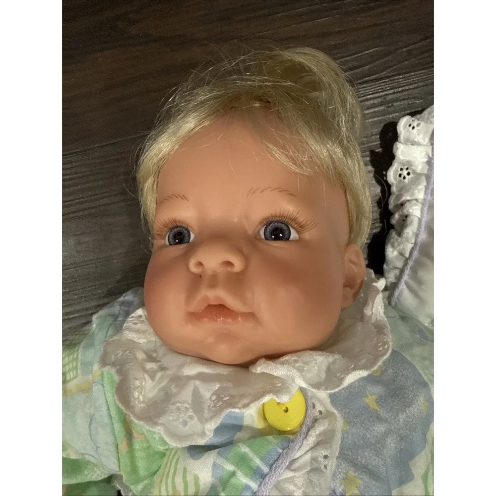 Weighted Lee Middleton Doll Collection Little Moonbeam Lifelike 969/1000 2000s